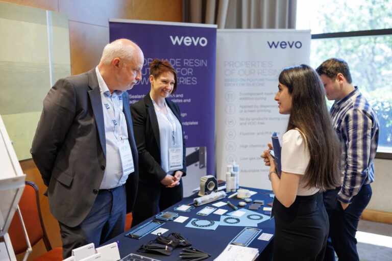 Delegates and exhibitors in the exhibition area at the International Flow Battery Forum 2026